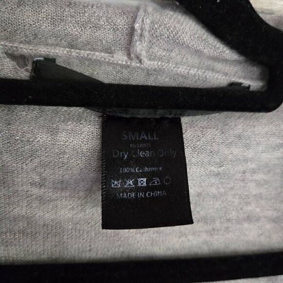 Thomas Wylde Cashmere Sweater Womens SZ  S Rhinstones - Picture 5 of 8